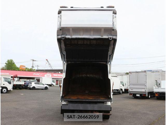 Mitsubishi CANTER 2014-01 6610965-10