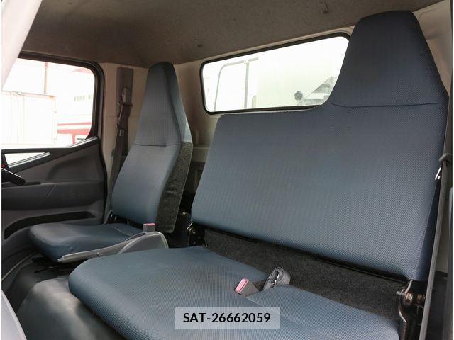 Mitsubishi CANTER 2014-01 6610965-28