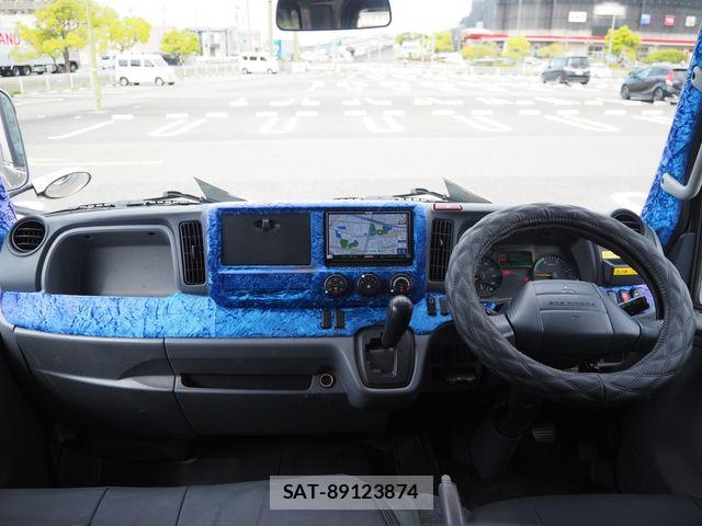 Mitsubishi CANTER 2013-09 6610966-13