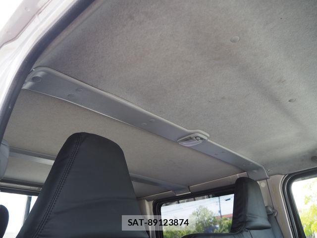 Mitsubishi CANTER 2013-09 6610966-21