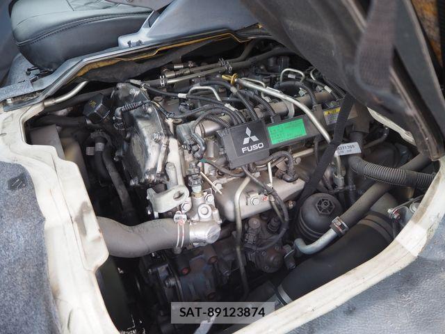 Mitsubishi CANTER 2013-09 6610966-22