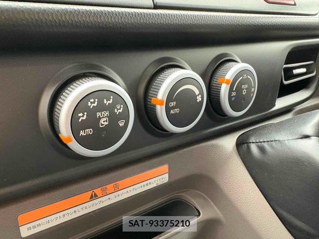 Mitsubishi CANTER 2026-02 6610961-21