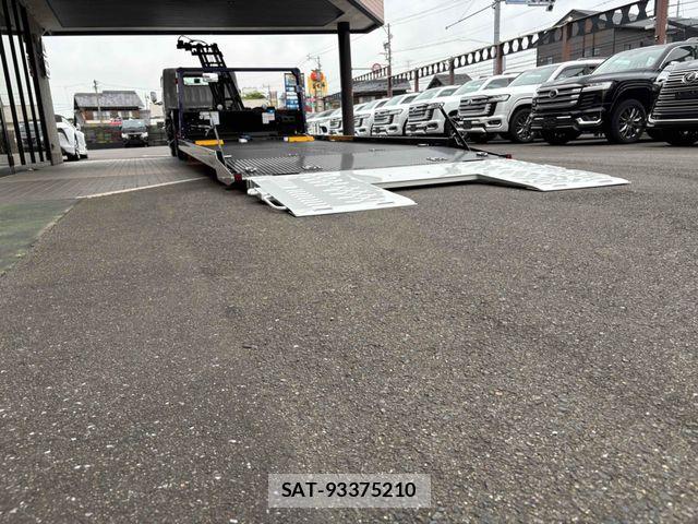 Mitsubishi CANTER 2026-02 6610961-22