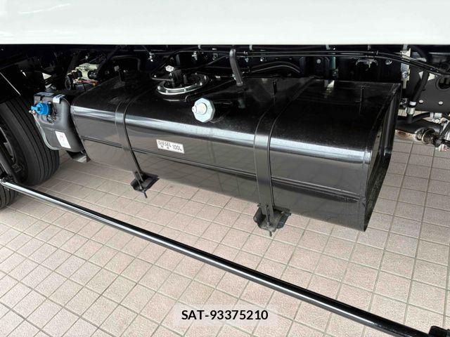 Mitsubishi CANTER 2026-02 6610961-7