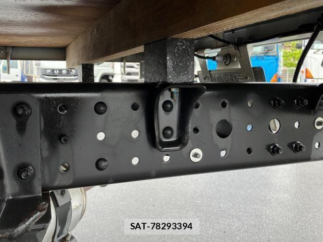 Mitsubishi CANTER 2019-09 6641328-11