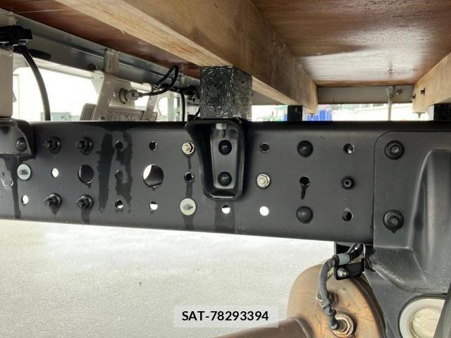 Mitsubishi CANTER 2019-09 6641328-12