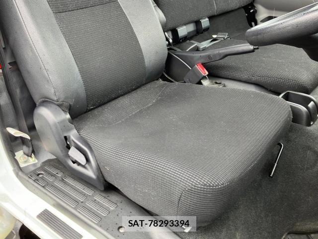 Mitsubishi CANTER 2019-09 6641328-16