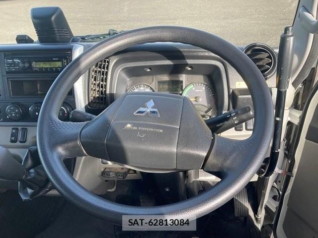 Mitsubishi CANTER 2019-09 6670688-23