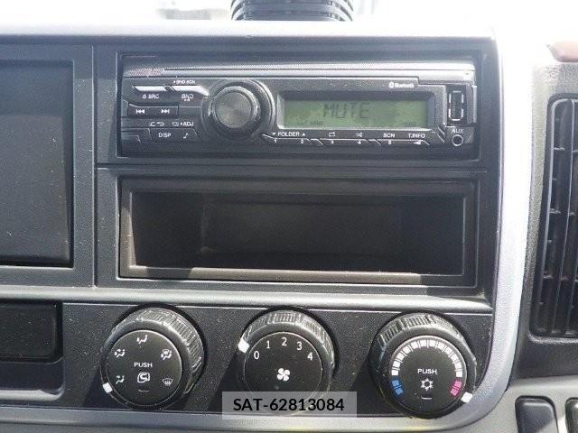 Mitsubishi CANTER 2019-09 6670688-27