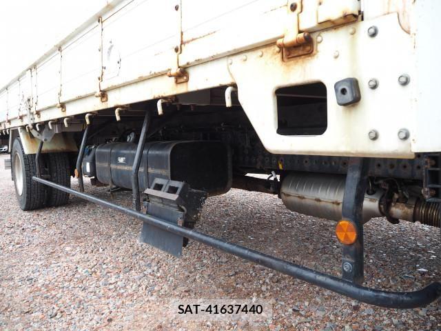 Mitsubishi CANTER 2017-12 6670720-12