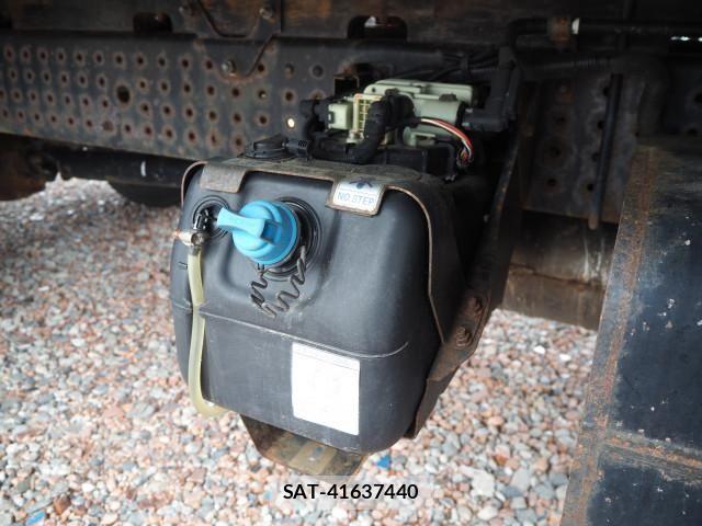 Mitsubishi CANTER 2017-12 6670720-15