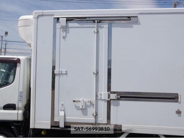Mitsubishi CANTER 2019-04 6670710-10