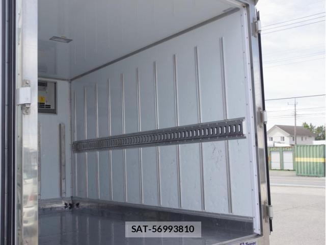 Mitsubishi CANTER 2019-04 6670710-14