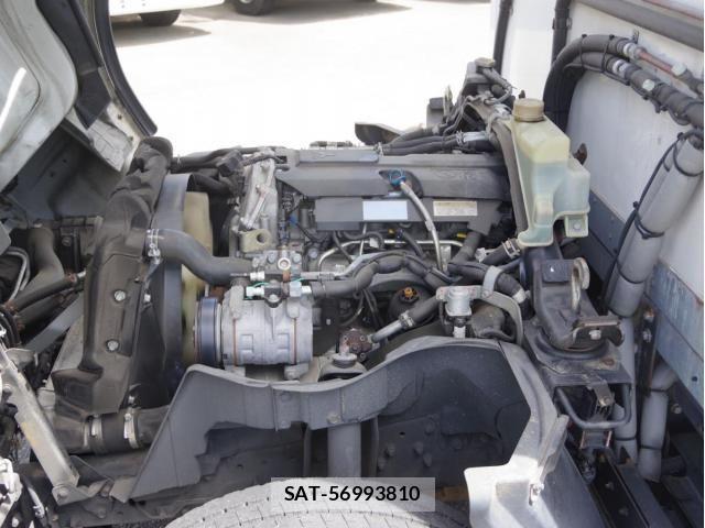 Mitsubishi CANTER 2019-04 6670710-26