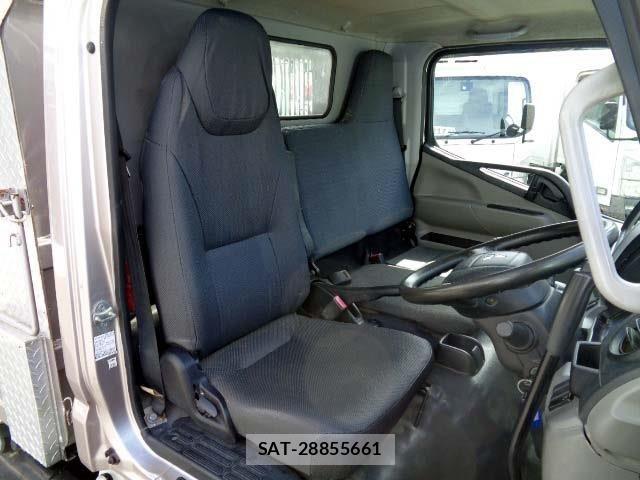 Mitsubishi CANTER 2017-04 6670723-4