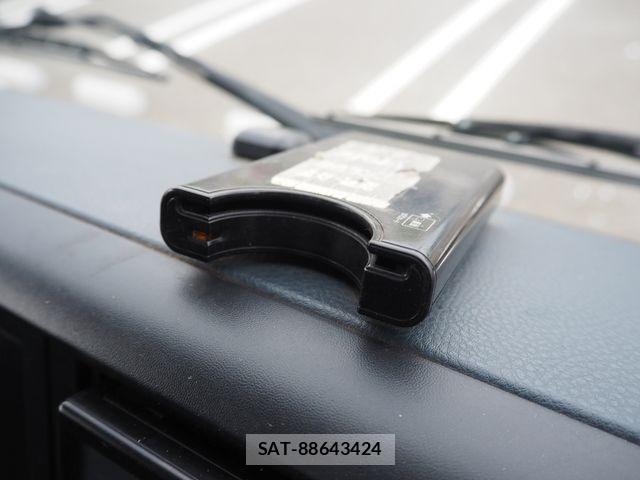 Mitsubishi CANTER 2015-07 6670724-15