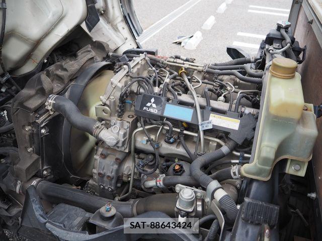 Mitsubishi CANTER 2015-07 6670724-23