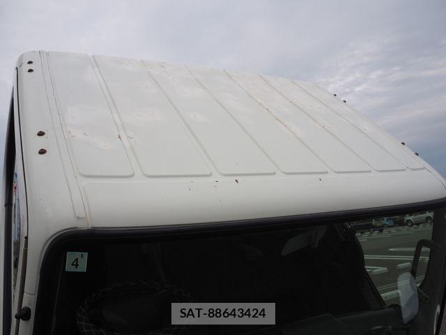 Mitsubishi CANTER 2015-07 6670724-25