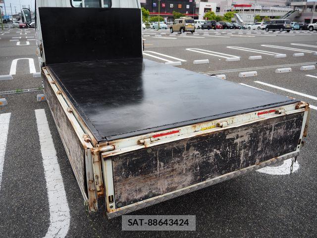 Mitsubishi CANTER 2015-07 6670724-27