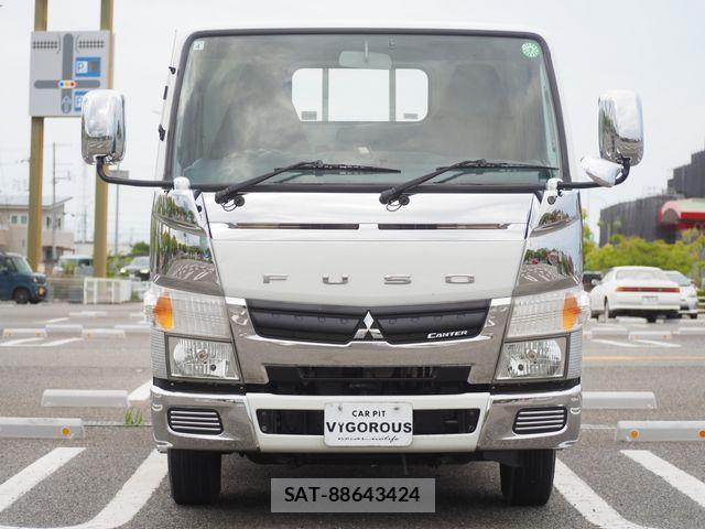 Mitsubishi CANTER 2015-07 6670724-3