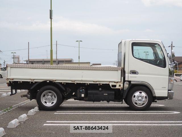 Mitsubishi CANTER 2015-07 6670724-5