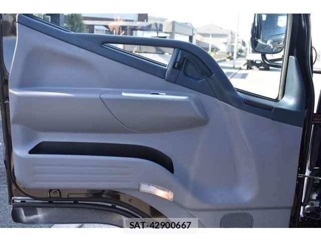 Mitsubishi CANTER 2013-05 6670709-10