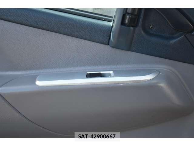 Mitsubishi CANTER 2013-05 6670709-11