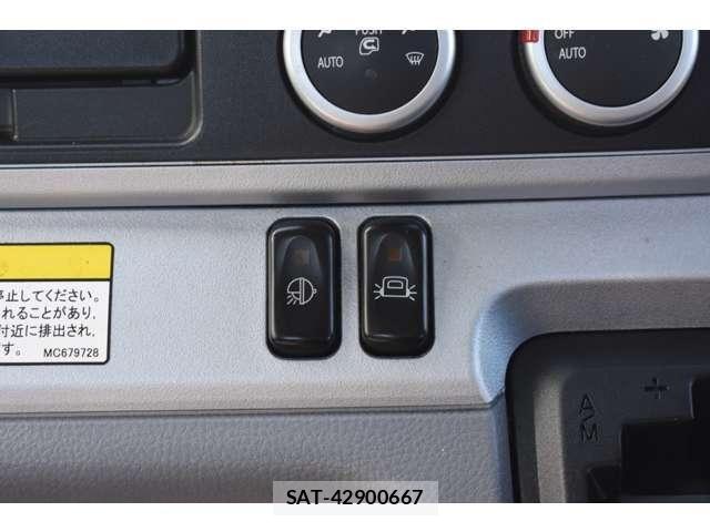 Mitsubishi CANTER 2013-05 6670709-21