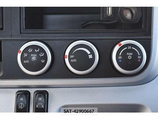 Mitsubishi CANTER 2013-05 6670709-7
