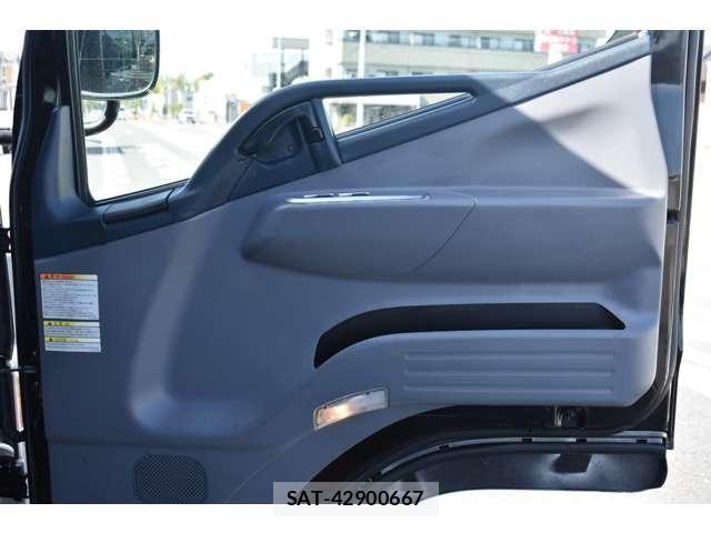 Mitsubishi CANTER 2013-05 6670709-8