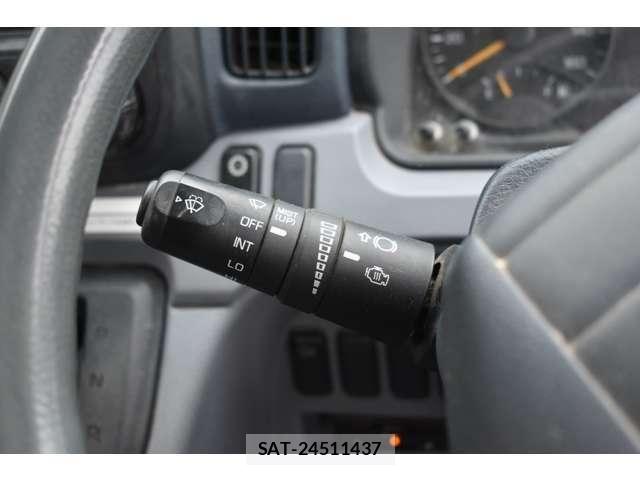 Mitsubishi CANTER 2015-12 6670699-14