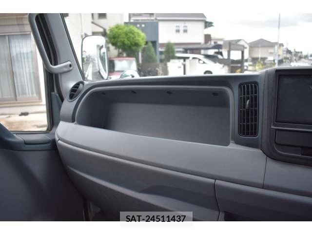 Mitsubishi CANTER 2015-12 6670699-21
