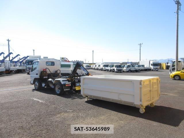 Mitsubishi CANTER 2025-04 6675283-17