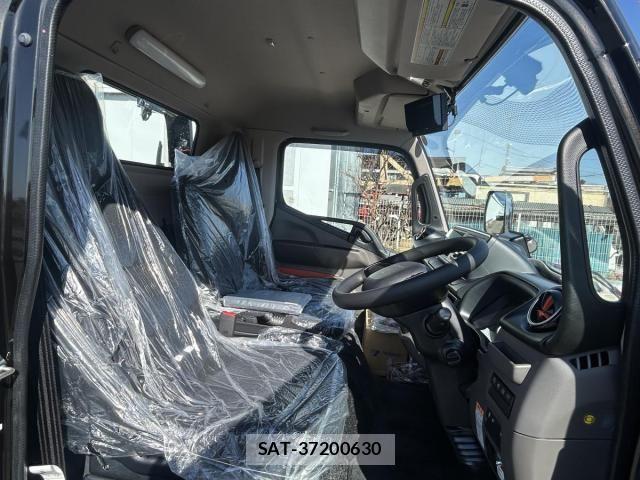 Mitsubishi CANTER 2026-01 6675276-20