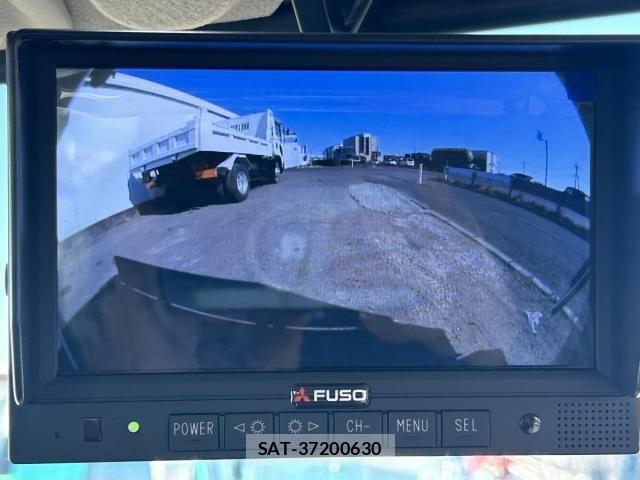 Mitsubishi CANTER 2026-01 6675276-24