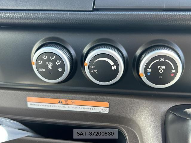 Mitsubishi CANTER 2026-01 6675276-25