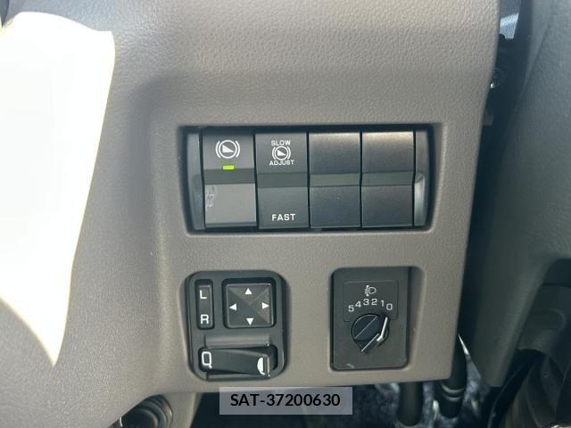 Mitsubishi CANTER 2026-01 6675276-27