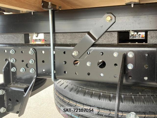Mitsubishi CANTER 2025-11 6675281-14