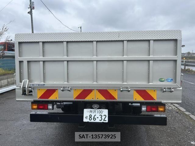 Mitsubishi CANTER 2026-01 6675277-7