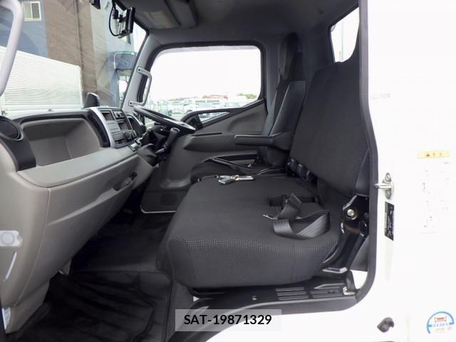 Mitsubishi CANTER 2023-04 6675288-12