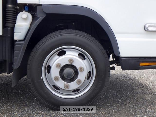 Mitsubishi CANTER 2023-04 6675288-18