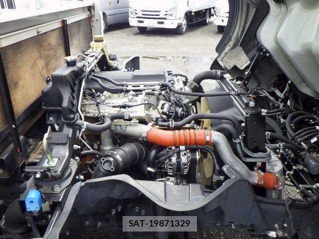 Mitsubishi CANTER 2023-04 6675288-23