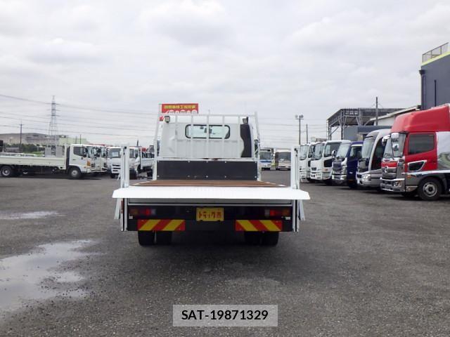Mitsubishi CANTER 2023-04 6675288-6