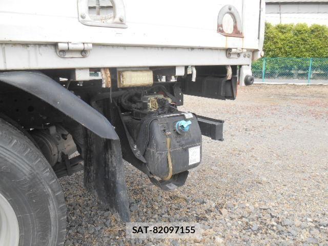 Mitsubishi CANTER 2015-08 6675305-10