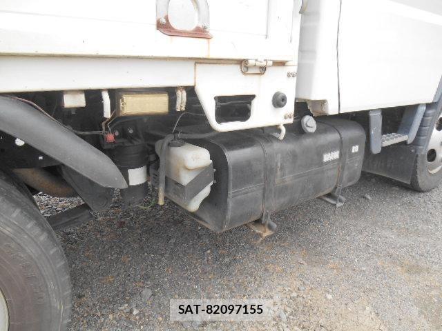 Mitsubishi CANTER 2015-08 6675305-11