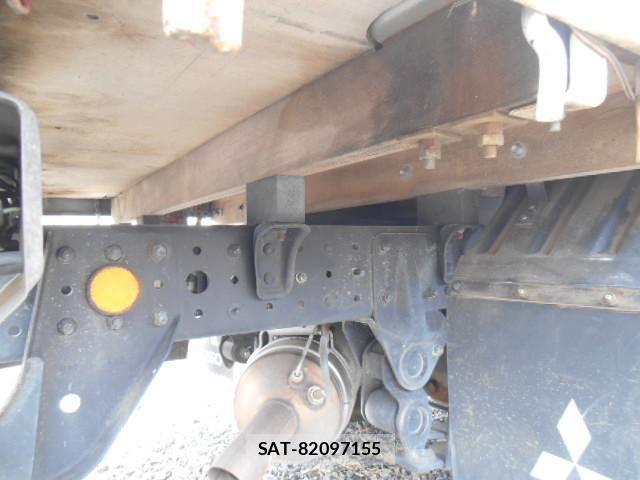 Mitsubishi CANTER 2015-08 6675305-12
