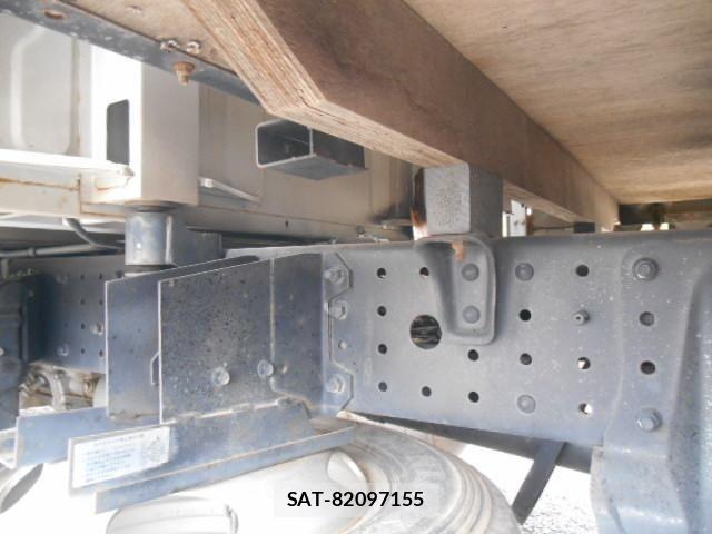 Mitsubishi CANTER 2015-08 6675305-13