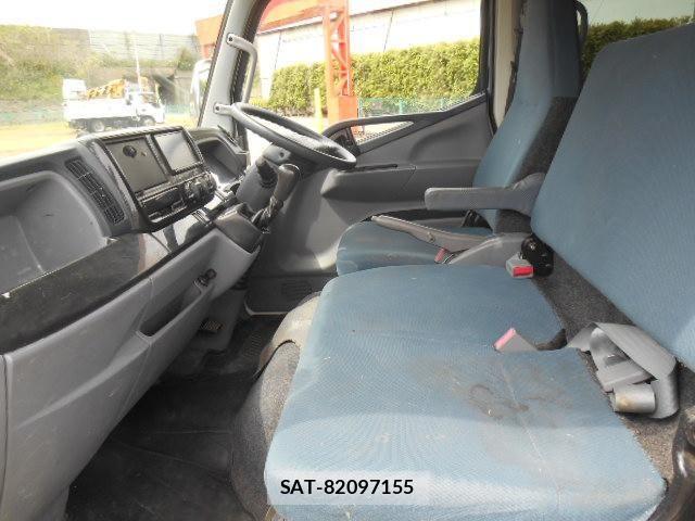 Mitsubishi CANTER 2015-08 6675305-16