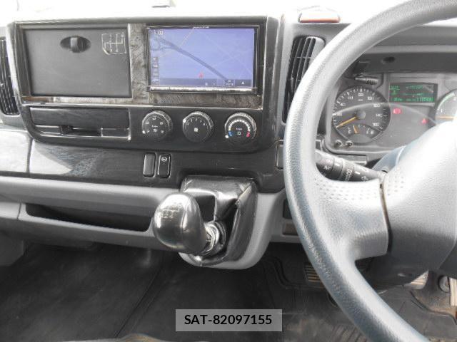 Mitsubishi CANTER 2015-08 6675305-21