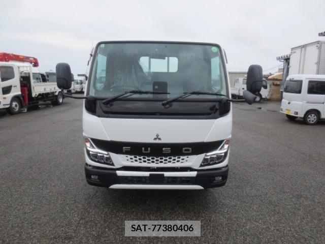 Mitsubishi CANTER 2024-11 6675284-5